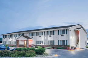  Super 8 by Wyndham Tomah Wisconsin  Тома